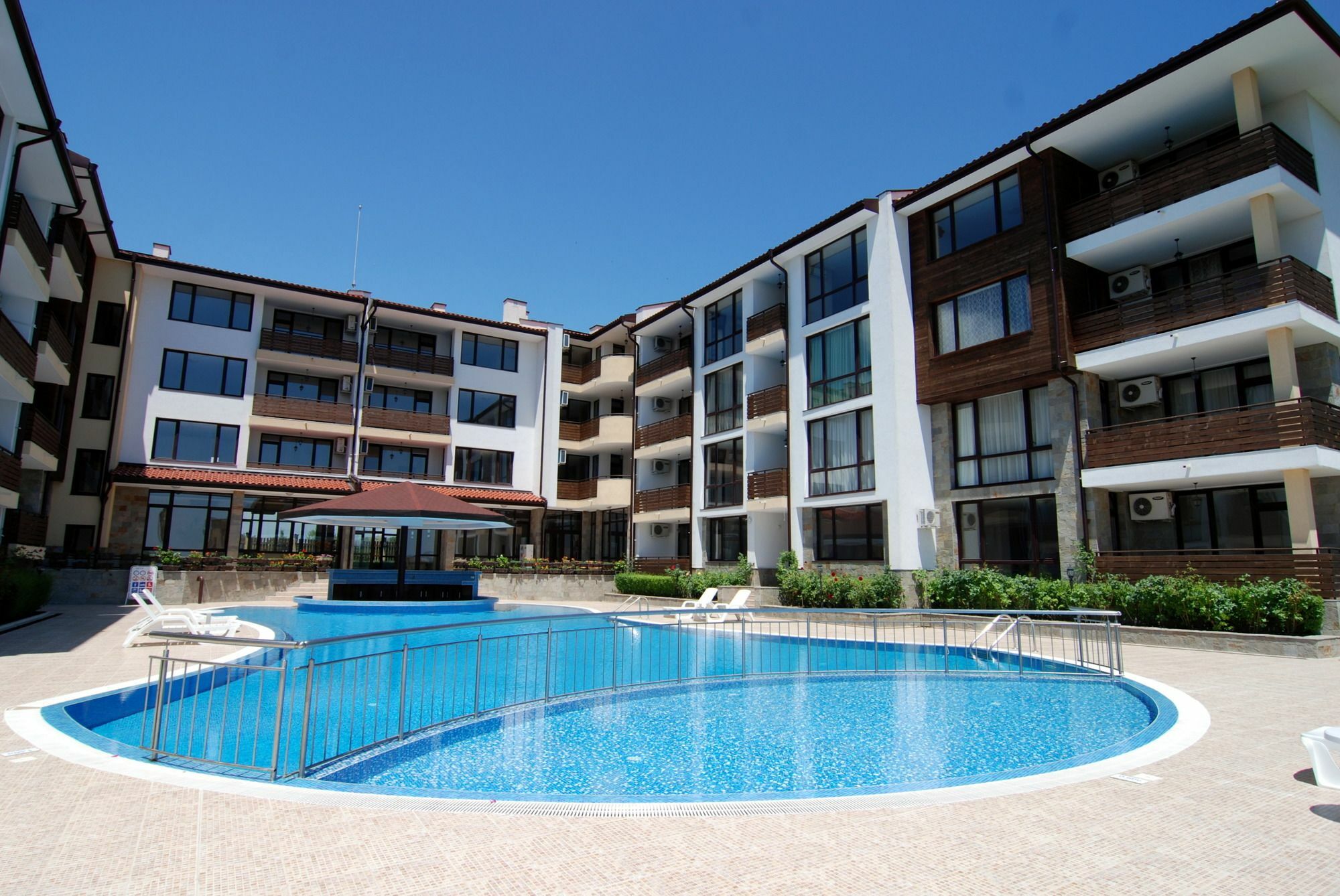 Baratero Mar Nero Apartments ラヴダ エクステリア 写真