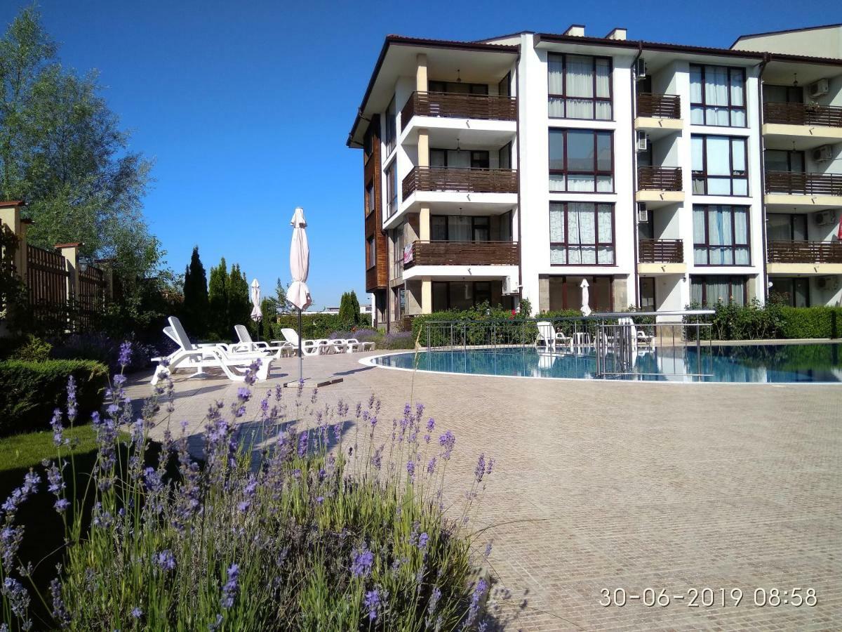 Baratero Mar Nero Apartments ラヴダ エクステリア 写真